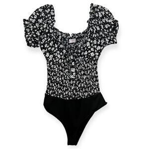 Pink Lily Black Floral Puff Sleeve Smocked Bodysuit Cottagecore Chic Size Small